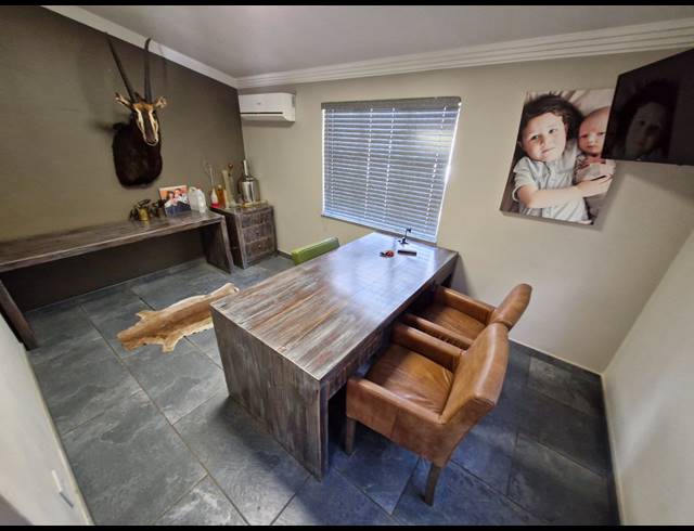 991M² OFFICE TO LET IN RAVENSWOOD
